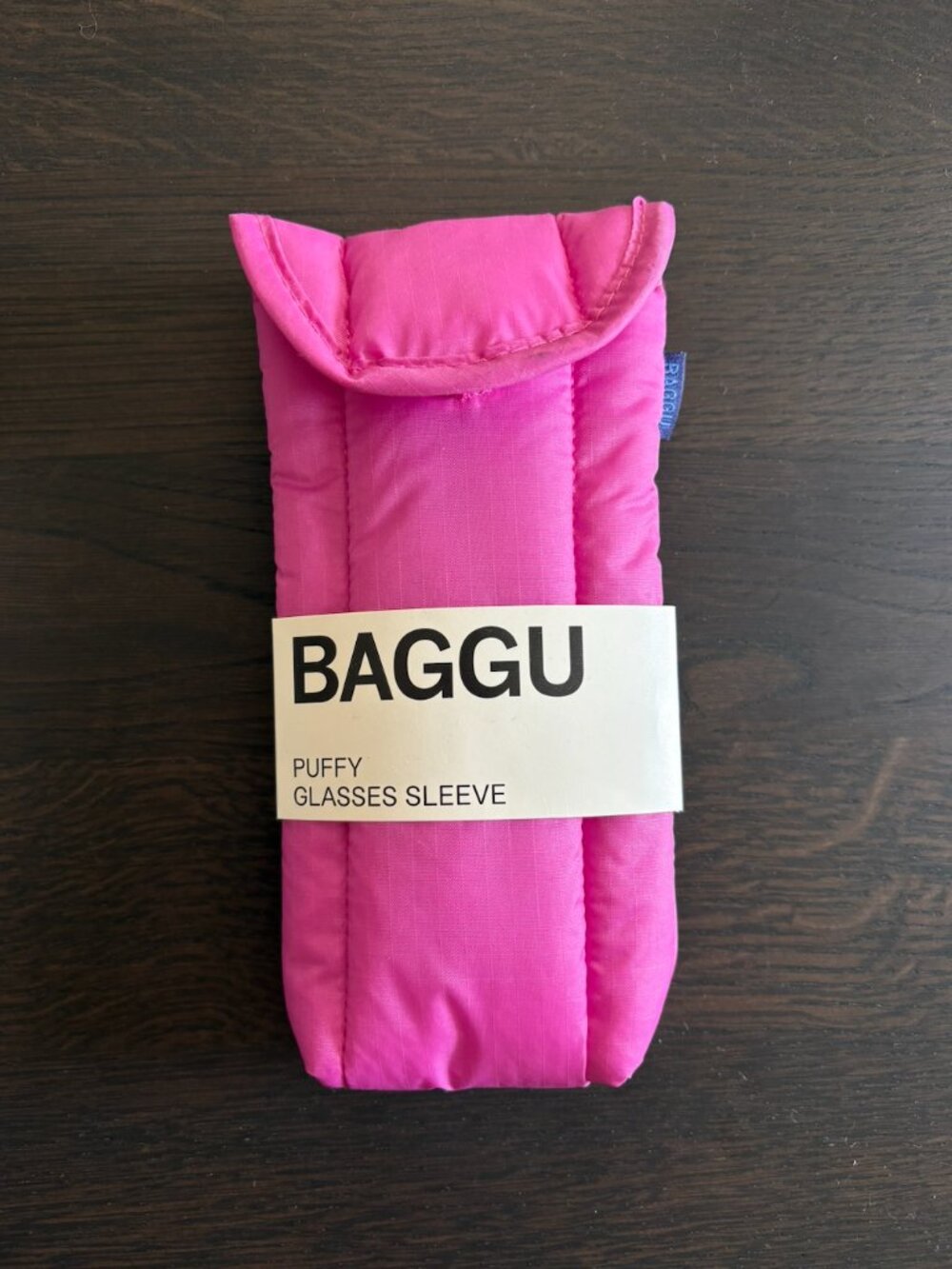 BAGGU Puffy Glasses Sleve in Extra Pink